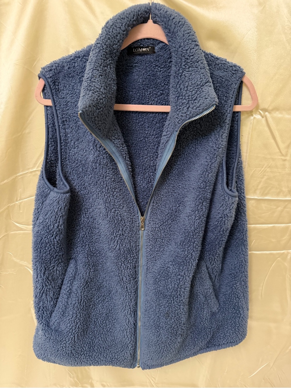 Lomon Fleece Zip-Up Vest in Slate Blue